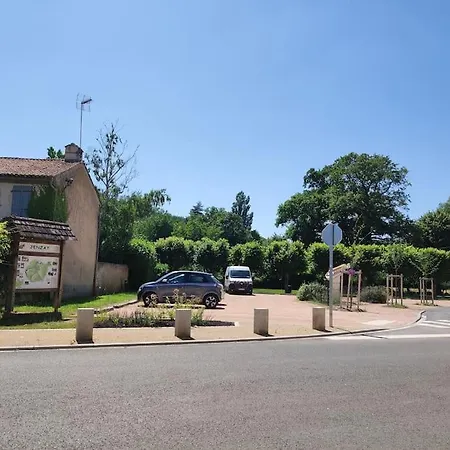 Le Pigeonnier D'Agnes Villa Jenzat Buitenkant foto